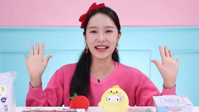 다운로드.jpeg 키즈 유튜버 헤이지니 전직원이자 친구의 폭로